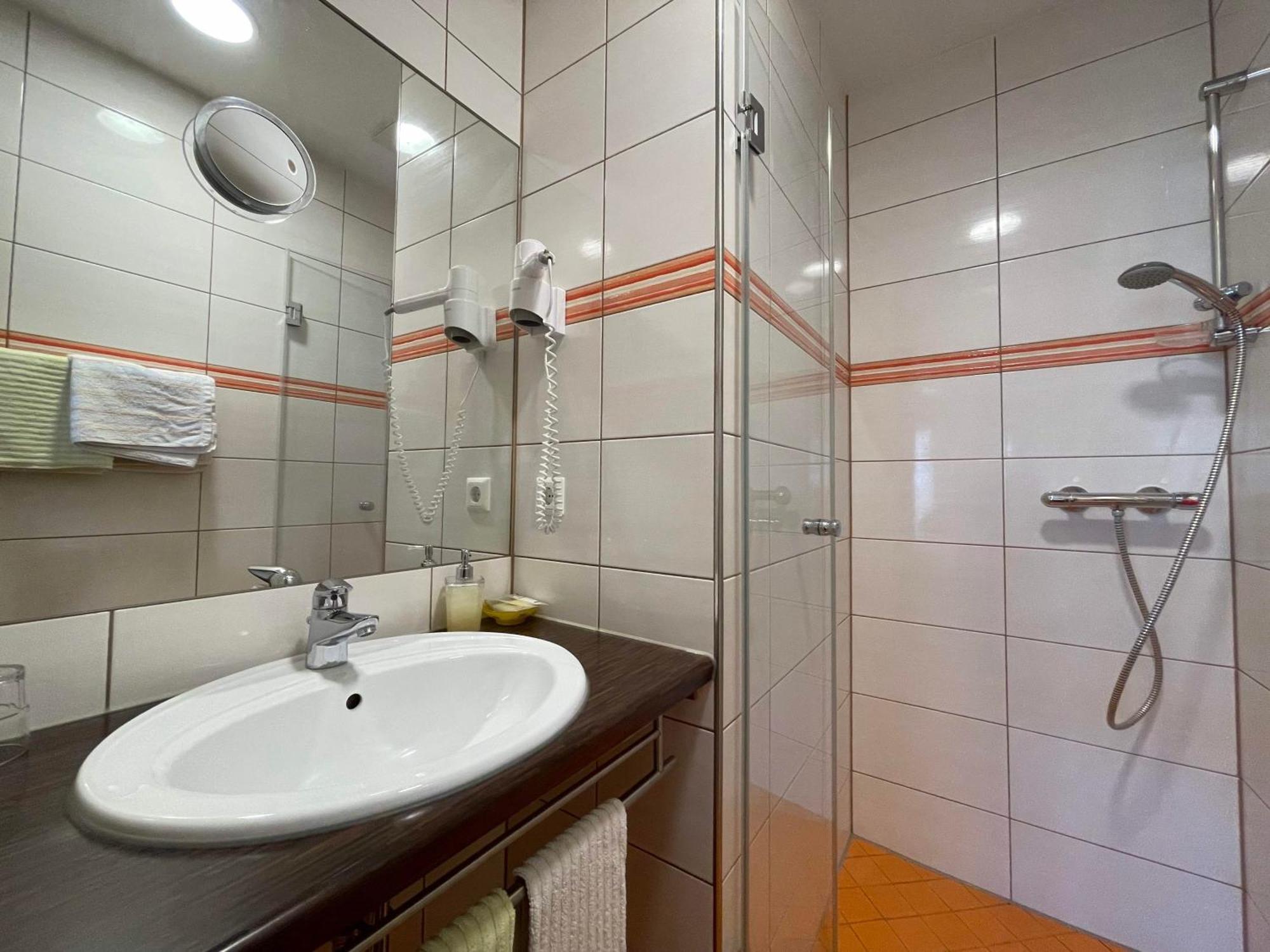 Rothsee Hotel Allersberg Εξωτερικό φωτογραφία